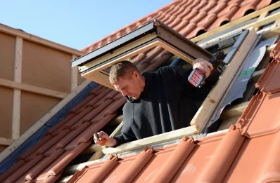 Pose de fenêtres de toit Velux à Chambors